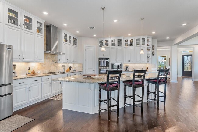 Building Photo - 235 Chestnut Crossing