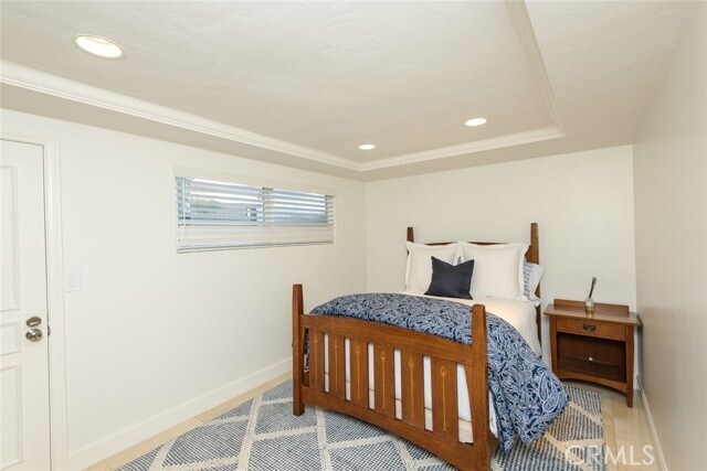 Building Photo - 3322 Via Lido