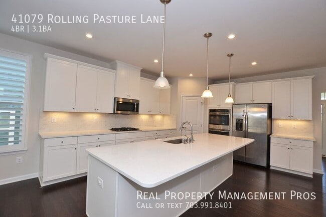Building Photo - 41079 Rolling Pasture Ln