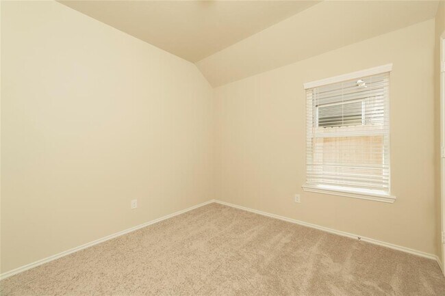 Building Photo - 21283 Catalina Palm Dr
