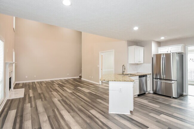 Building Photo - 6062 Farmwood Way SE