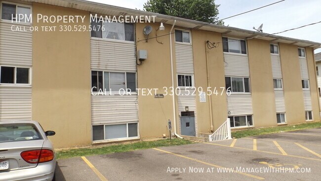 Building Photo - 841 SilverMeadow 201