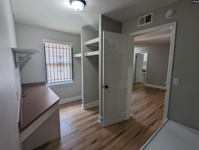 Building Photo - 1227 Barnwell St