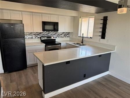 Building Photo - 6233 Ilanos Ln