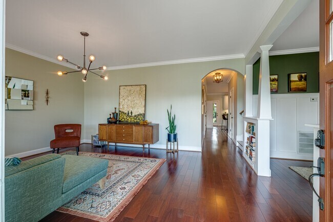 Building Photo - 1403 Arthur Ave