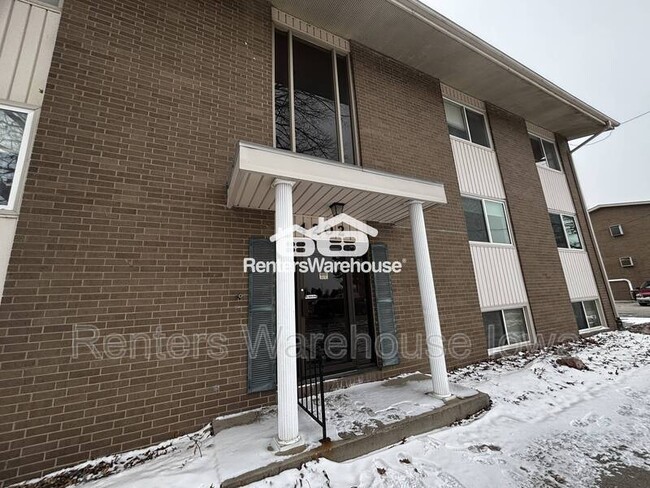 Building Photo - 6202 62nd St