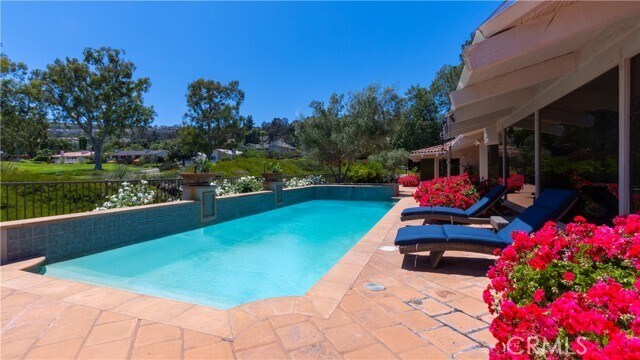 Building Photo - 30421 Mirador Ct