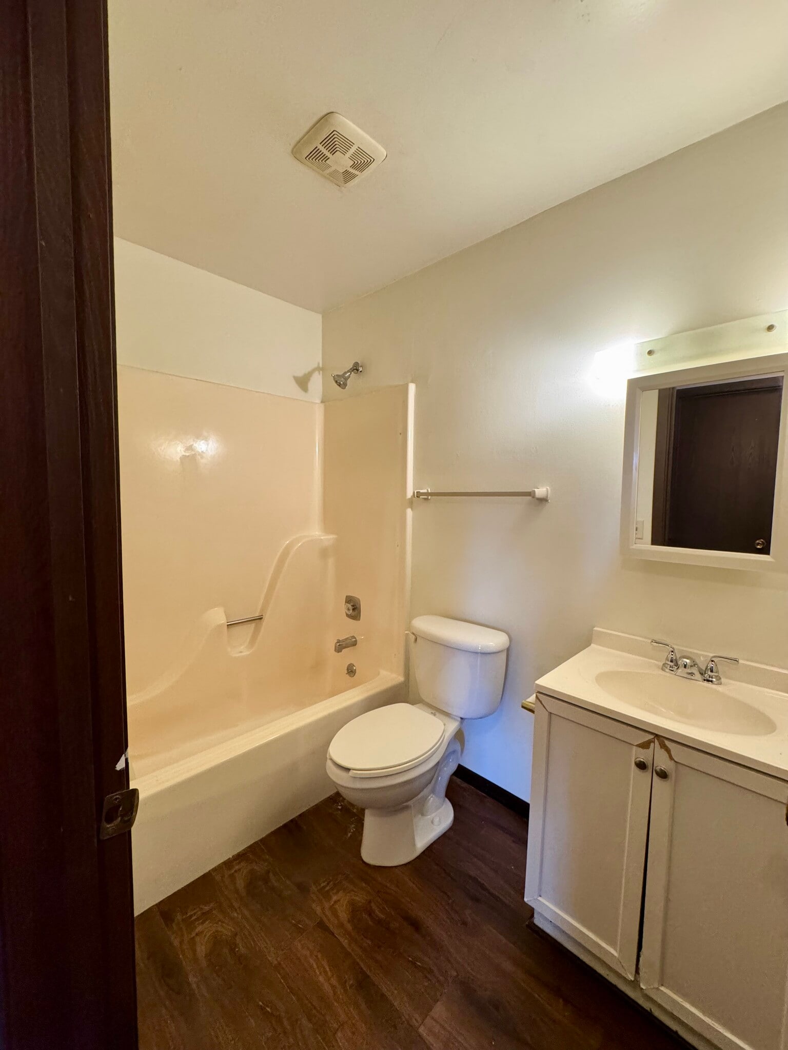 Building Photo - 1211 48th Ave