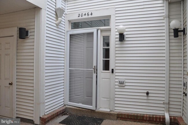 Building Photo - 20464 Cool Fern Square