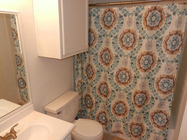 Building Photo - 10075 Westpark Dr