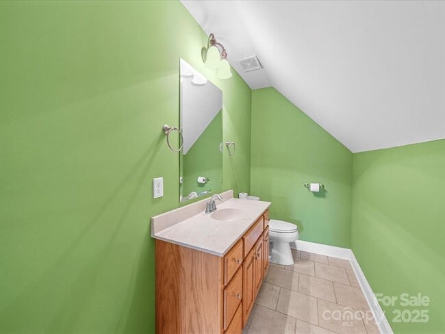 Building Photo - Gorgeous 3 Bed/2 Bath Home for Rent