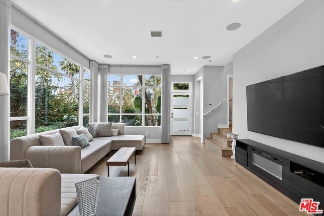 Building Photo - 12682 Millennium Dr