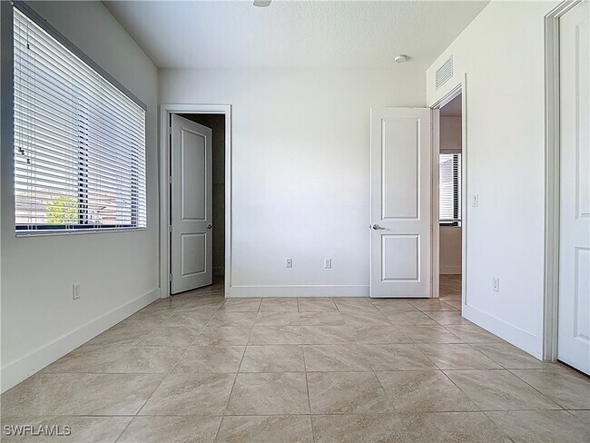 Building Photo - 4815 Frattina St.