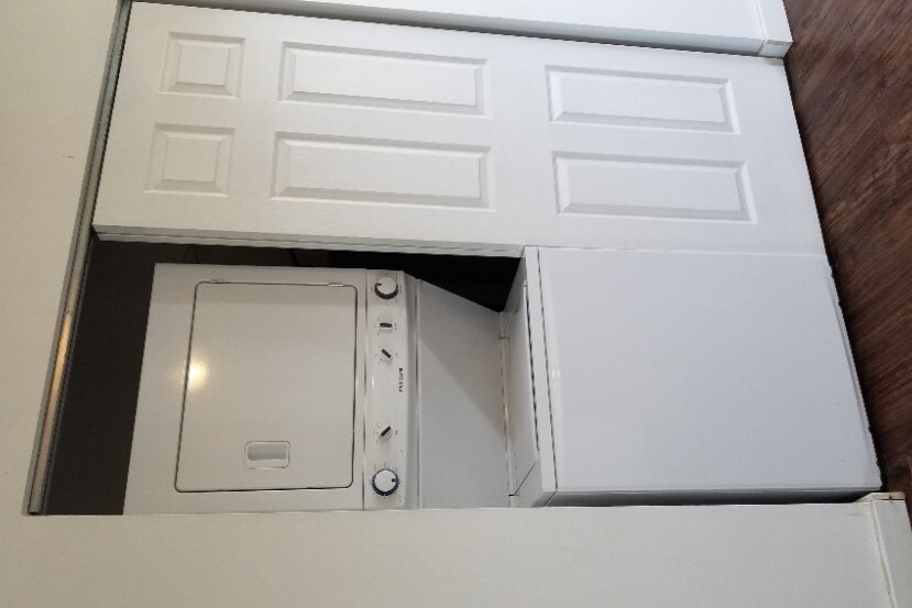 Washer-Dryer Combo - 1227 Hilltop Dr