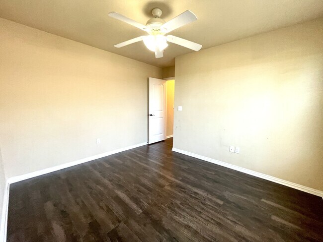 Building Photo - 4905 Rock Creek Rd