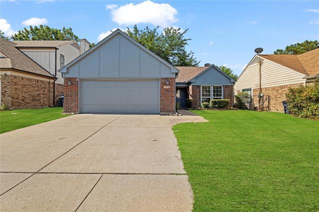 Building Photo - 3720 River Birch Rd