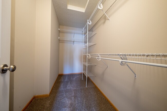 Building Photo - 6642 Pine Crest Trail S