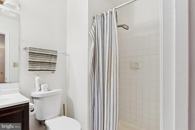 Building Photo - 14430 Bakersfield Ct