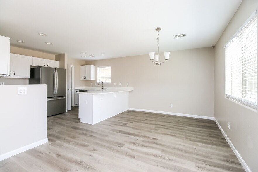 Building Photo - 37766 N Sandy Dr