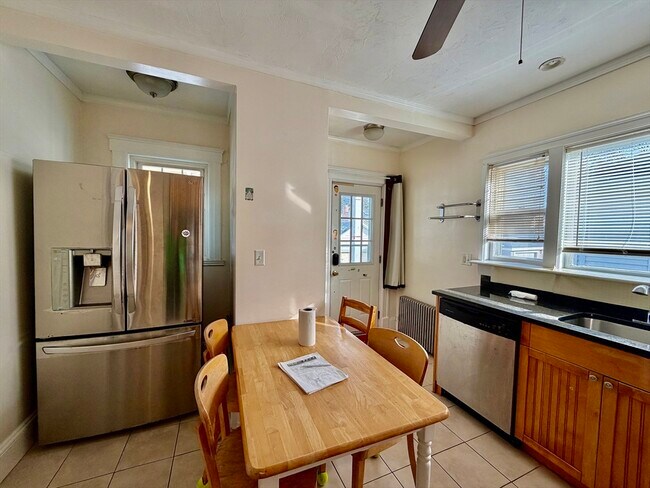 Building Photo - 26 Ellerton Rd