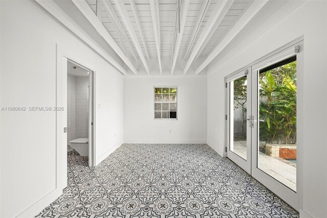 Building Photo - 4491 Prairie Ave