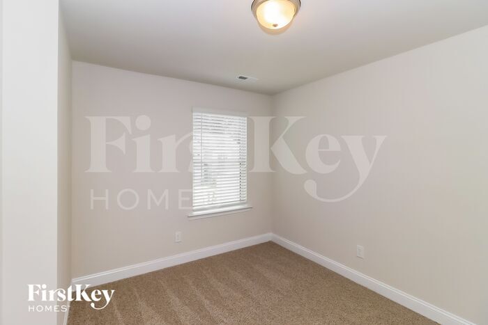 Building Photo - 9406 Village View Ct NW