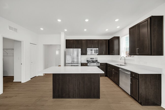 Building Photo - 14905 McCarthy Cir