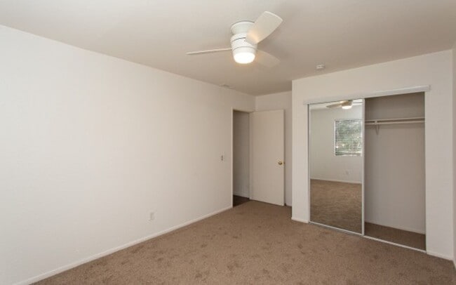 Building Photo - Renovated 3 bedroom 2 bath condo