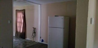 Building Photo - 3837 Morrow St