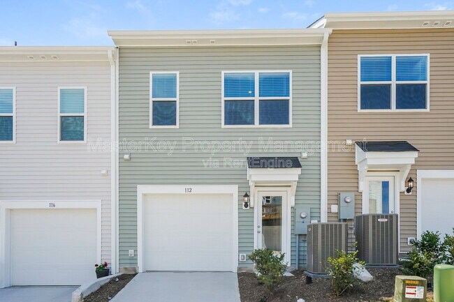 Building Photo - 112 Silver Fir Ln