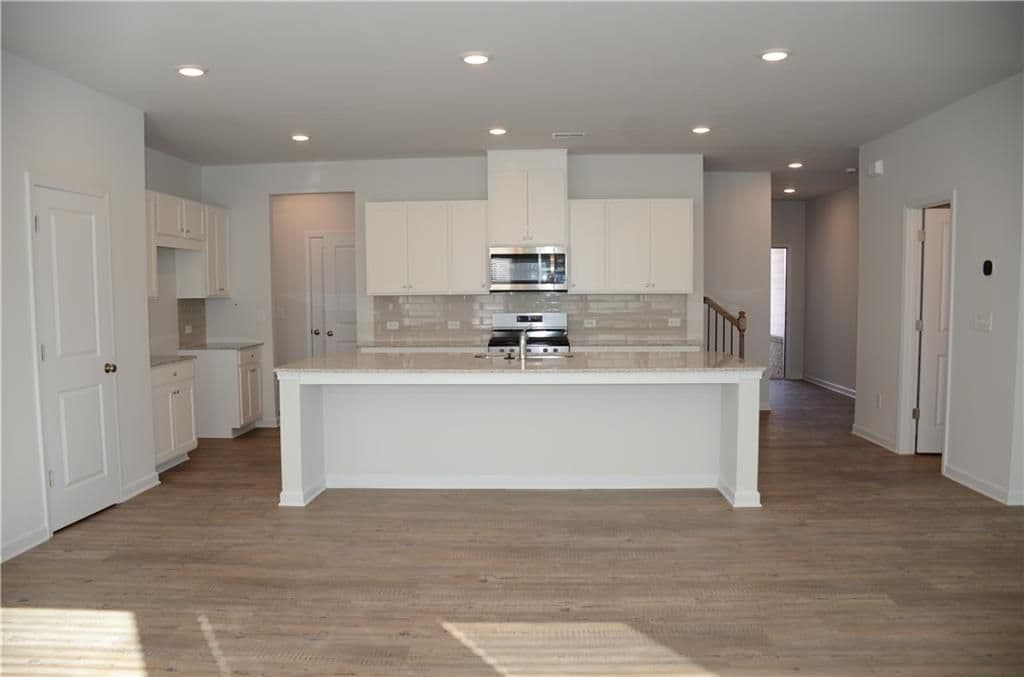 Building Photo - 1331 Pt Pl Dr