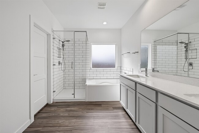 Building Photo - 13304 Big Sky Ct