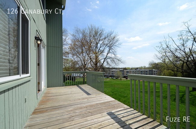 Building Photo - 126 Canabury Ct
