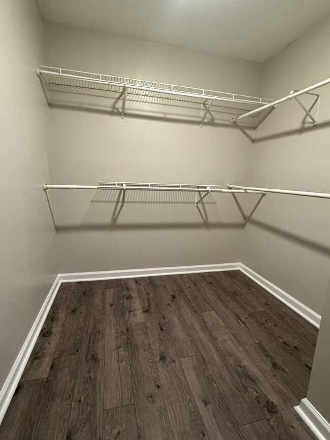 Building Photo - "Cozy 2-Bed Condo in Huntsville with Firep...