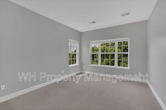 Building Photo - 4846 Bevendean Dr