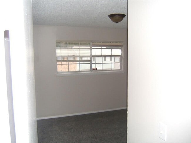 Building Photo - 4701 Flat Shoals Rd