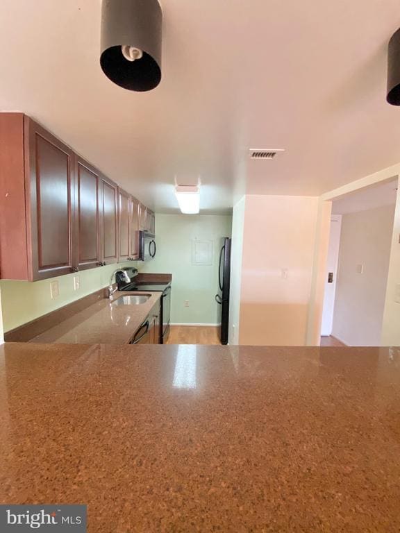 Building Photo - 1600 Prince St