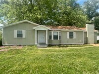 Building Photo - 5211 Robinson Rd