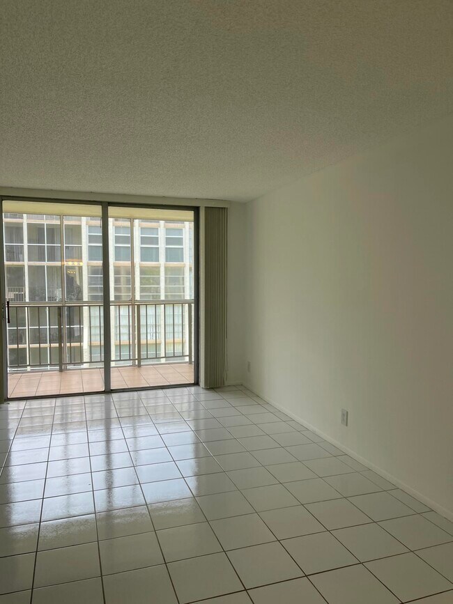 Building Photo - 801 Three Islands Boulevard