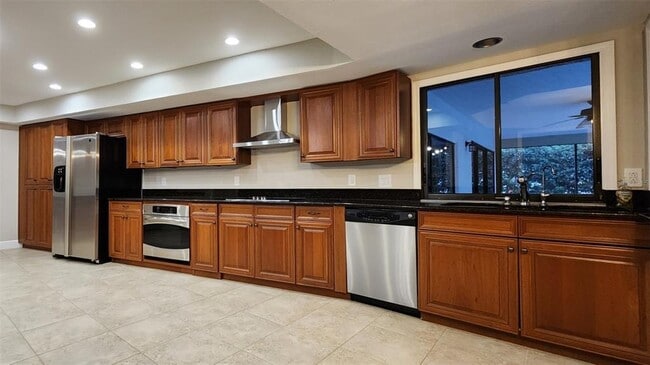 Building Photo - 3105 Mossvale Ln