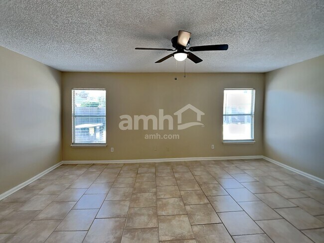 Building Photo - 3154 Fox Squirrel Dr