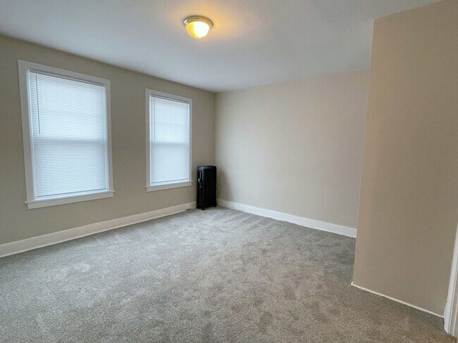 Building Photo - (SOLD) 113-115 E Main Street