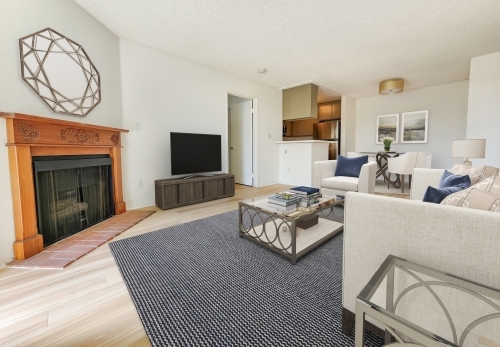 Interior Photo - 3732 Veteran Ave