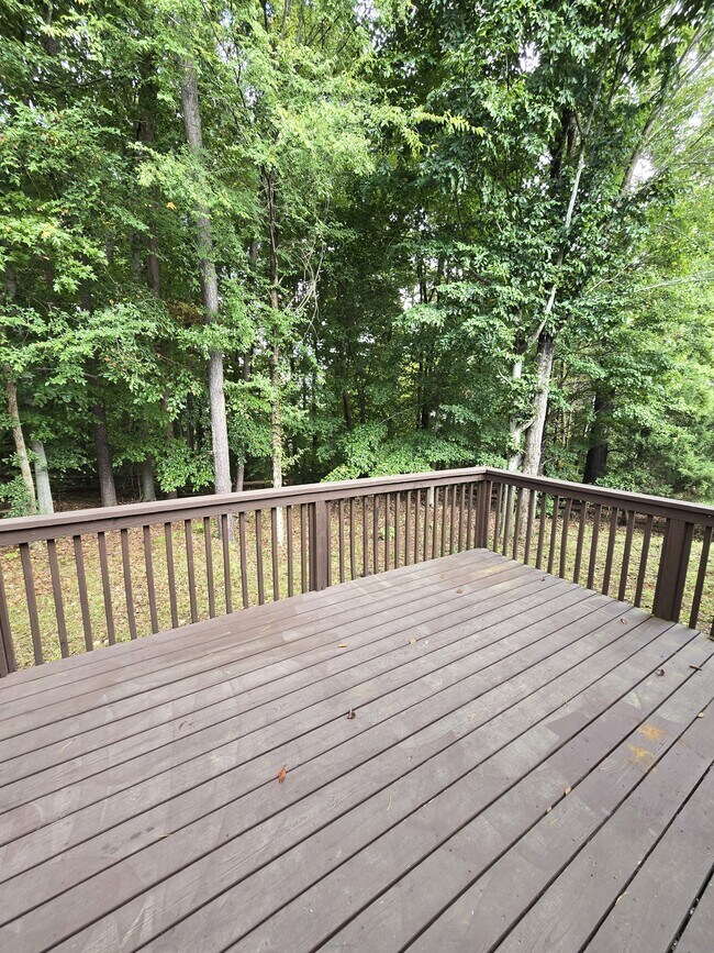Building Photo - 7803 Harrington Woods Rd