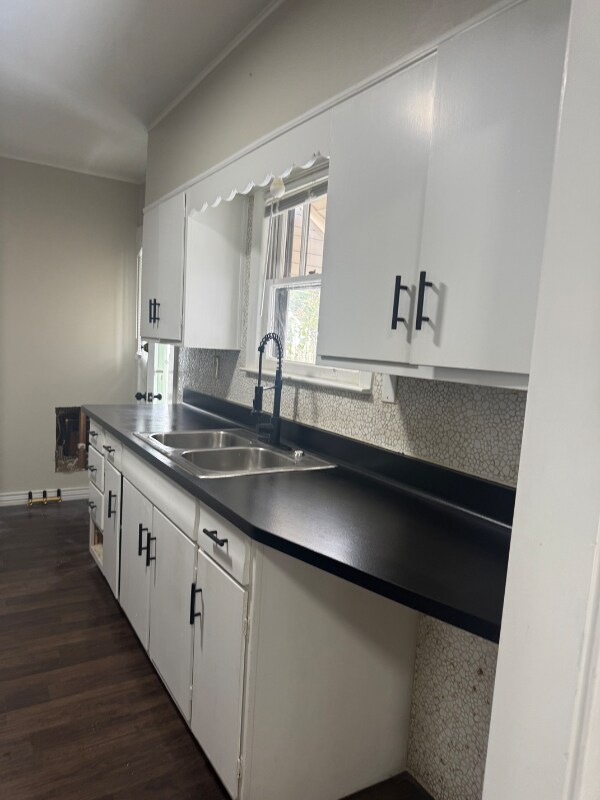 Building Photo - 621 Florence Ave