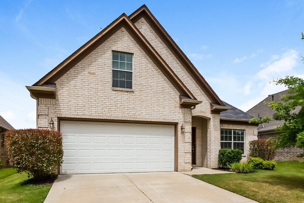Building Photo - 7911 Ridgedale Dr