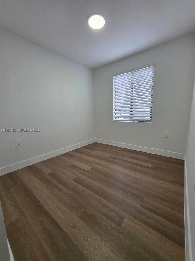 Building Photo - 1313 NW 6th Ave