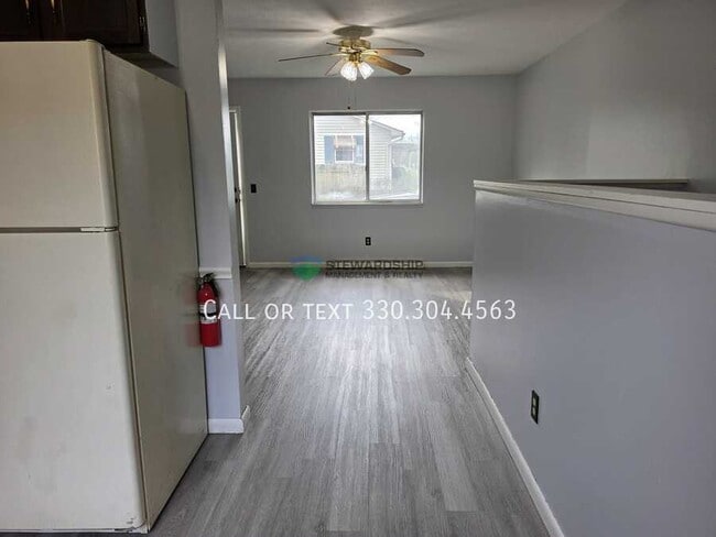 Building Photo - 519 Taff Cir