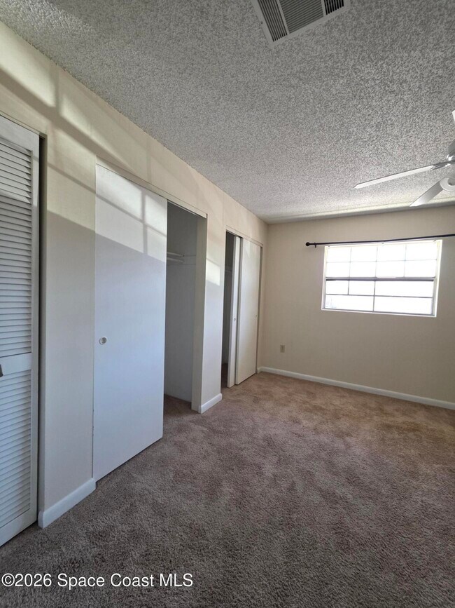 Building Photo - 234 Bristol Ct