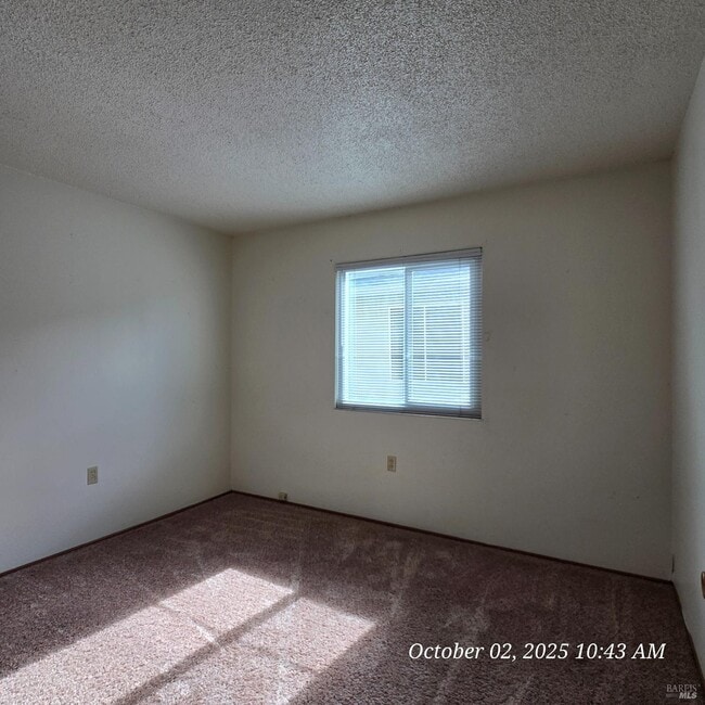 Building Photo - 115 Isle Royale Cir